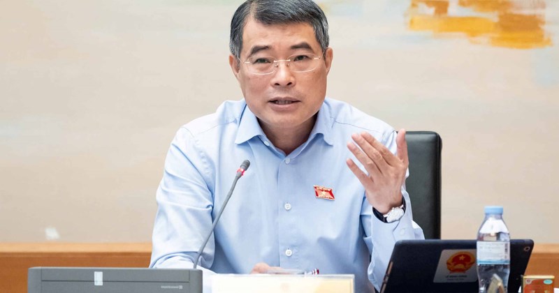 Not accepting hot growth in exchange for macroeconomic instability