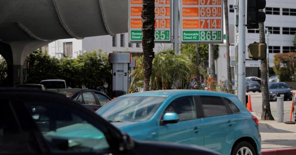 Inflation soars in the US to 3.3% due to gasoline