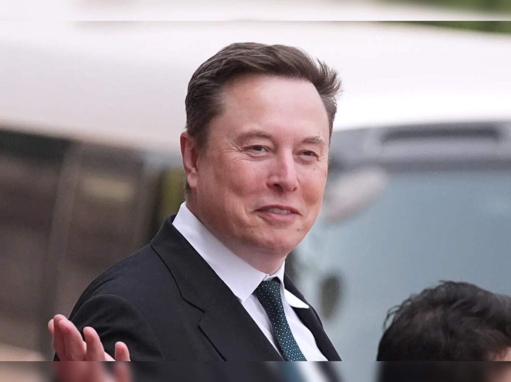 Hedge funds sold broader tech ahead of SpaceX IPO, JPMorgan data shows