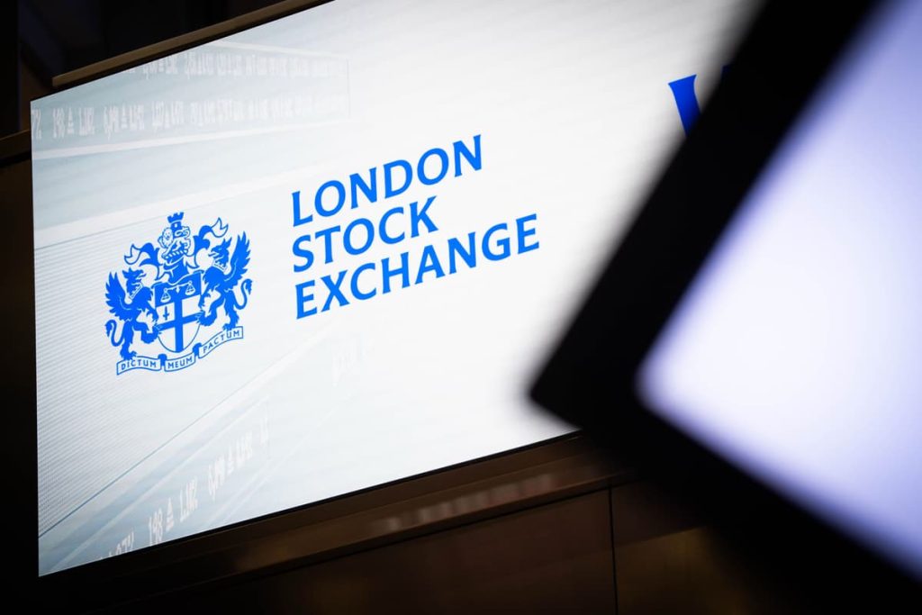 Utility stocks support FTSE 100 in nervy trade – London Evening Standard