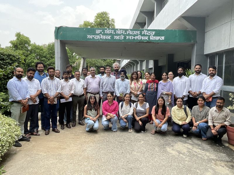 UK scientist dwells on archaeology & agri economics at PAU