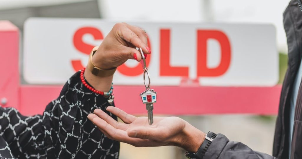 Hong Kong luxury residential sales and rents continue to rise in May