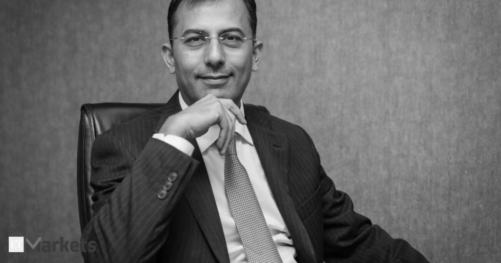 ETMarkets Smart Talk | Dhawal Dalal’s fixed-income playbook: Stagger bond bets, favour AAA debt