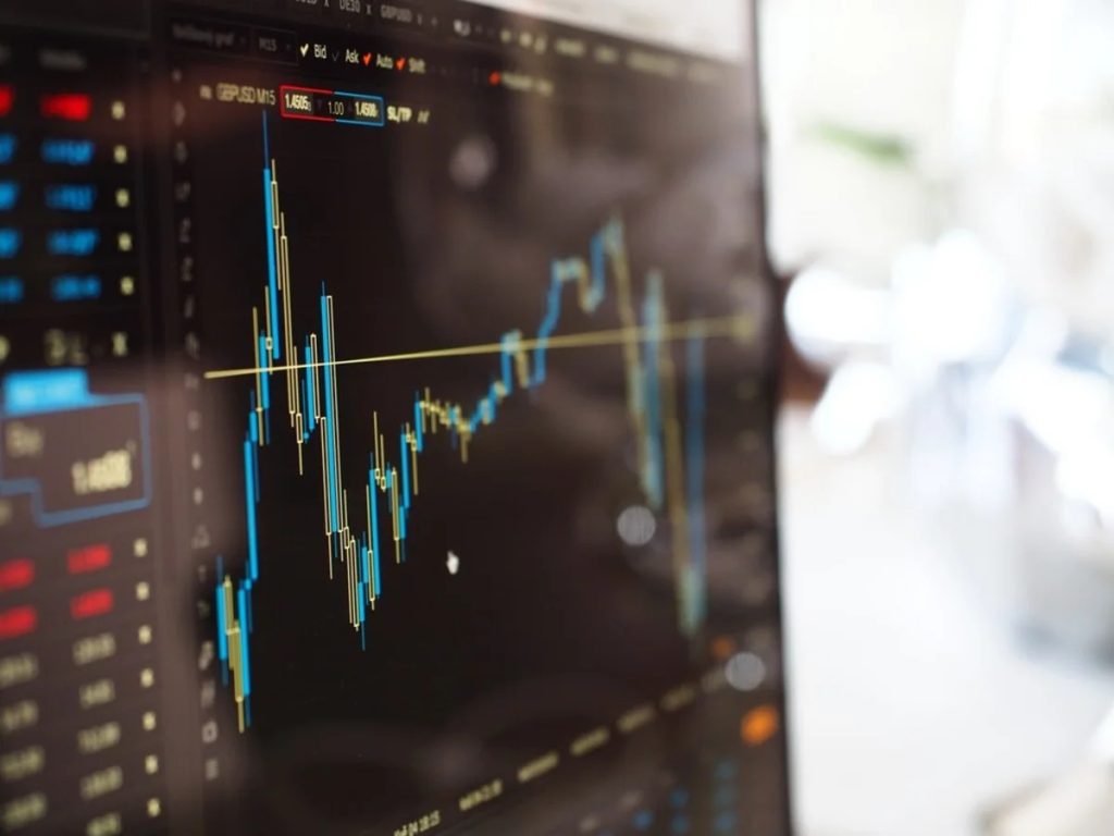 Update: Equities Mostly Lower Intraday as Traders Weigh Warsh's Remarks – Yahoo! Finance Canada